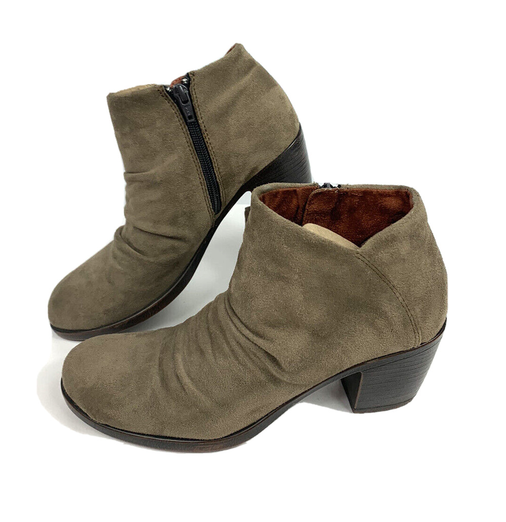 BOC Ankle Boot Heeled Shoe Sz 7 Suede slouchy Chunky Taupe Forestcore Goblin